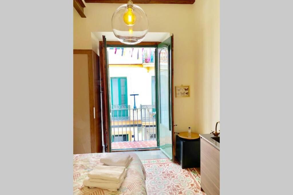 Apartament Cozy Studio With Balcony In The Best Place Sitges Zewnętrze zdjęcie