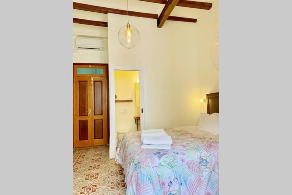 Apartament Cozy Studio With Balcony In The Best Place Sitges Zewnętrze zdjęcie
